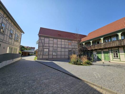 Wohnung zur Miete 900 € 3 Zimmer 109,2 m² 1. Geschoss frei ab 01.04.2026 Kilianistraße 6 Mühlhausen 99974