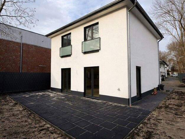 Einfamilienhaus zum Kauf - Erstbezug provisionsfrei 499.000 € 4 Zimmer 127 m² 321 m² Grundstück Kattenturmer Heerstraße 138c Kattenturm Bremen 28277