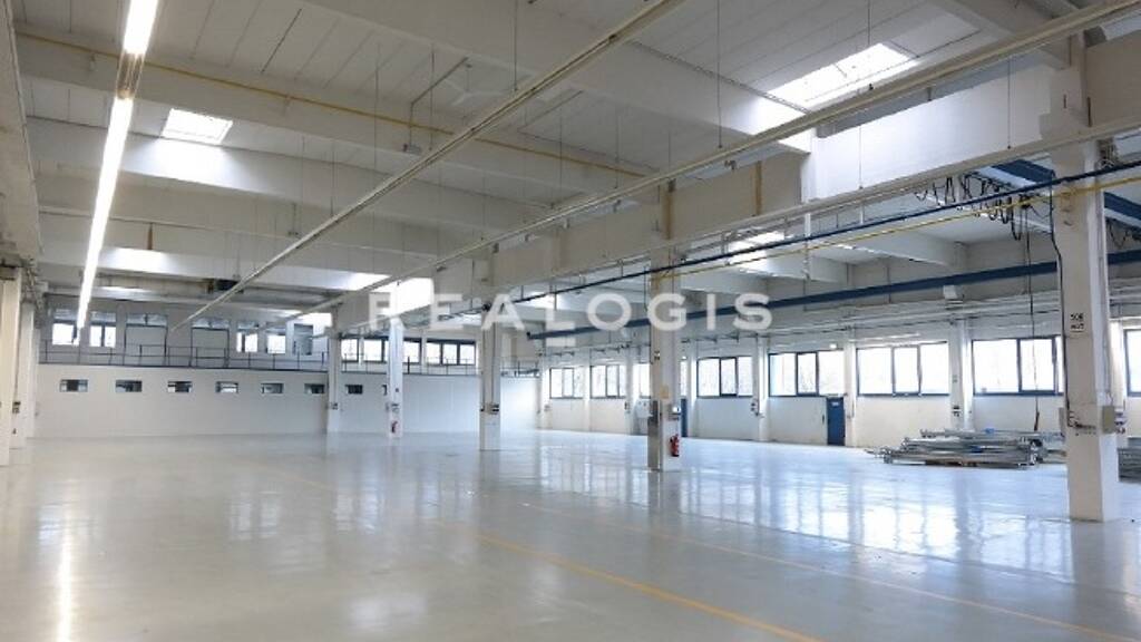 Halle/Industriefläche zur Miete - Erstbezug provisionsfrei 5.800 m² Lagerfläche Borsigwalde Berlin-Reinickendorf, Borsigwalde 13509