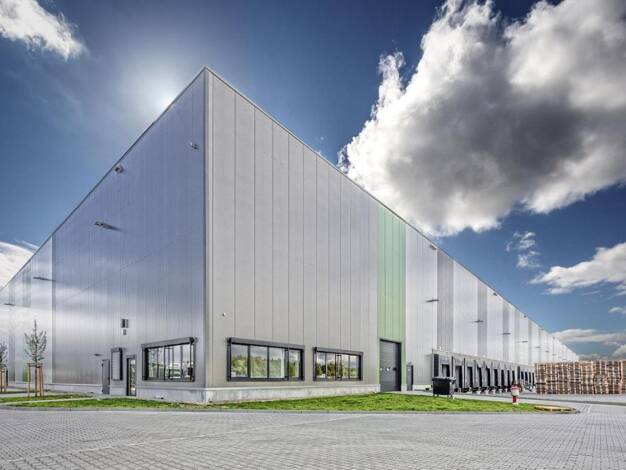 Lagerhalle zur Miete provisionsfrei 7,25 € 7.100 m² Lagerfläche teilbar ab 3.100 m² Wedel 22880