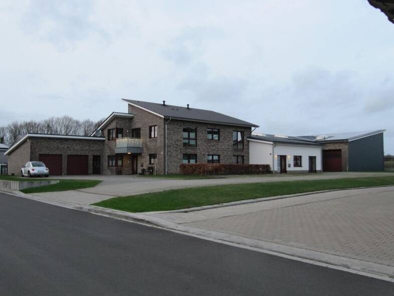 Wohn- und Geschäftshaus zum Kauf 1.290.000 € 10 Zimmer 1.168 m² 3.000 m² Grundstück Osterdamme Damme 49401