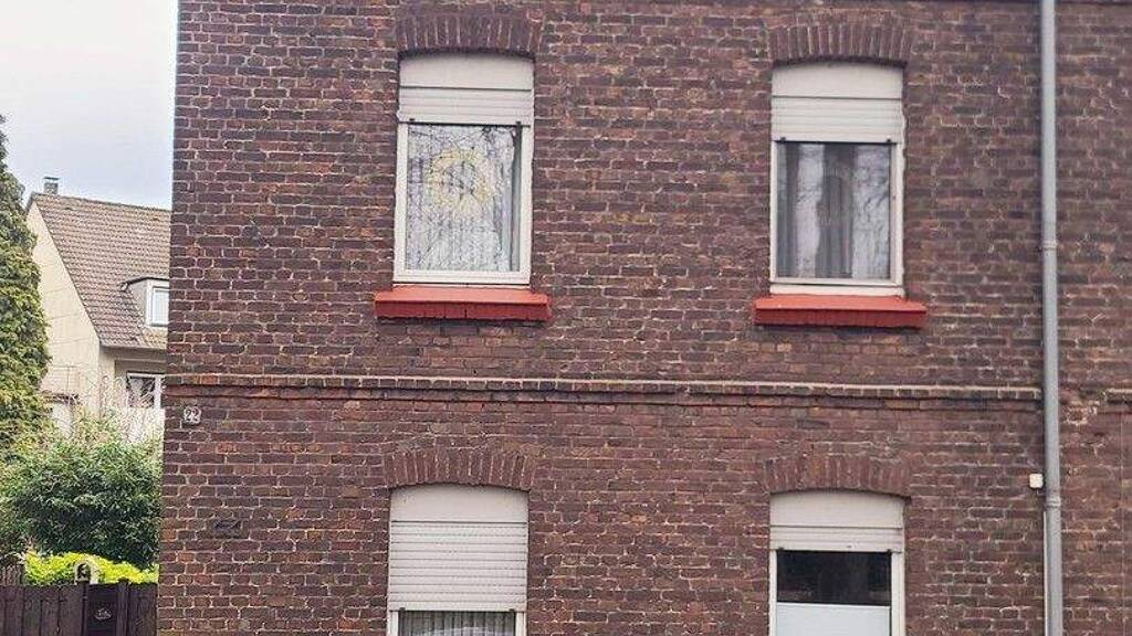 Doppelhaushälfte zum Kauf provisionsfrei 395.000 € 7 Zimmer 126 m² 270 m² Grundstück Orsoy Rheinberg 47495