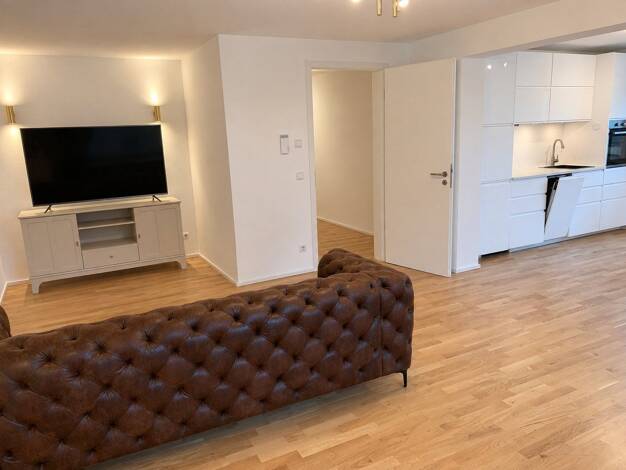 Wohnung zur Miete 1.150 € 3 Zimmer 77 m² EG Hochgernstraße 11 Siegsdorf Siegsdorf 83313