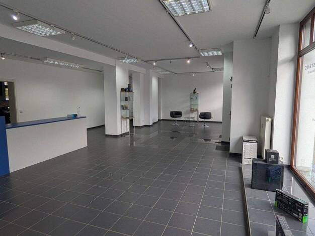 Laden zum Kauf provisionsfrei 113,6 m² Verkaufsfläche Darmstädter Straße 4 Bensheim 64625