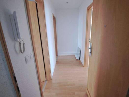 Wohnung zur Miete 350 € 1 Zimmer 46 m² frei ab sofort Straße des Friedens 11 Berlstedt 99439