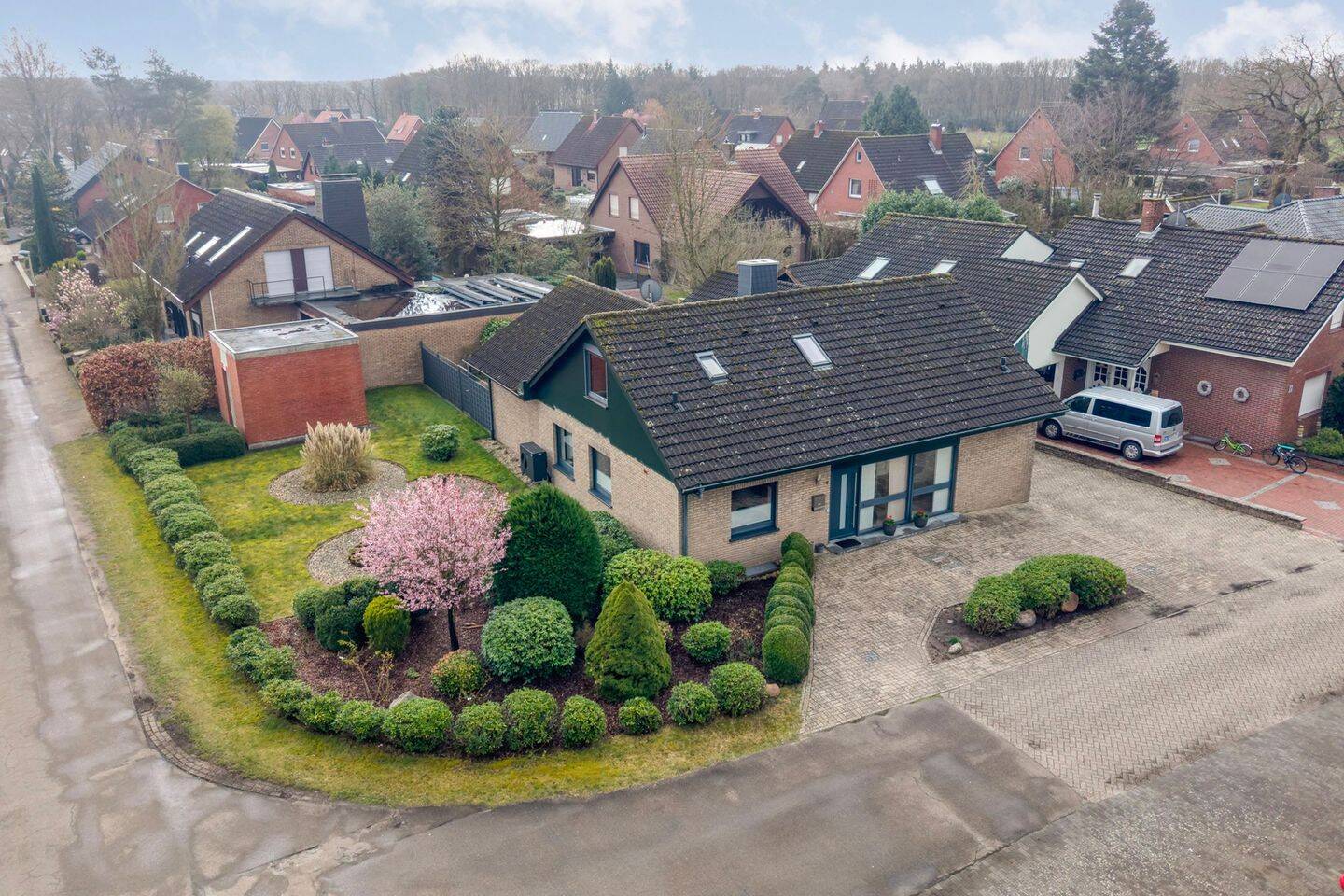 Immobilie in Itterbeck - Energieeffizienter freistehender Semi-Bungalow mit Keller – ruhige Wohnlage in Itterbeck - Bild 2