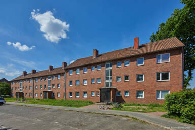 Wohnung zur Miete 800 € 5 Zimmer 88,3 m² 2. Geschoss frei ab 01.04.2025 Störstraße 40 Stör Neumünster 24539
