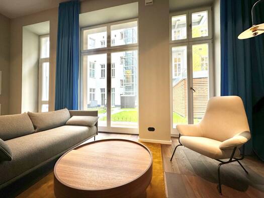 Terrassenwohnung zum Kauf 398.000 € 2 Zimmer 49,4 m² EG frei ab sofort Leibnizstraße 43 Charlottenburg Berlin 10629