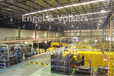 Produktionshalle zum Kauf 7.400.000 € 18.000 m² Lagerfläche teilbar ab 5.000 m² Pilling Perkam 94368