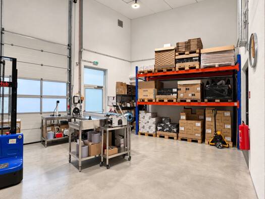 Lagerhalle zur Miete 2.748 € 219,8 m² Lagerfläche Wien 1230