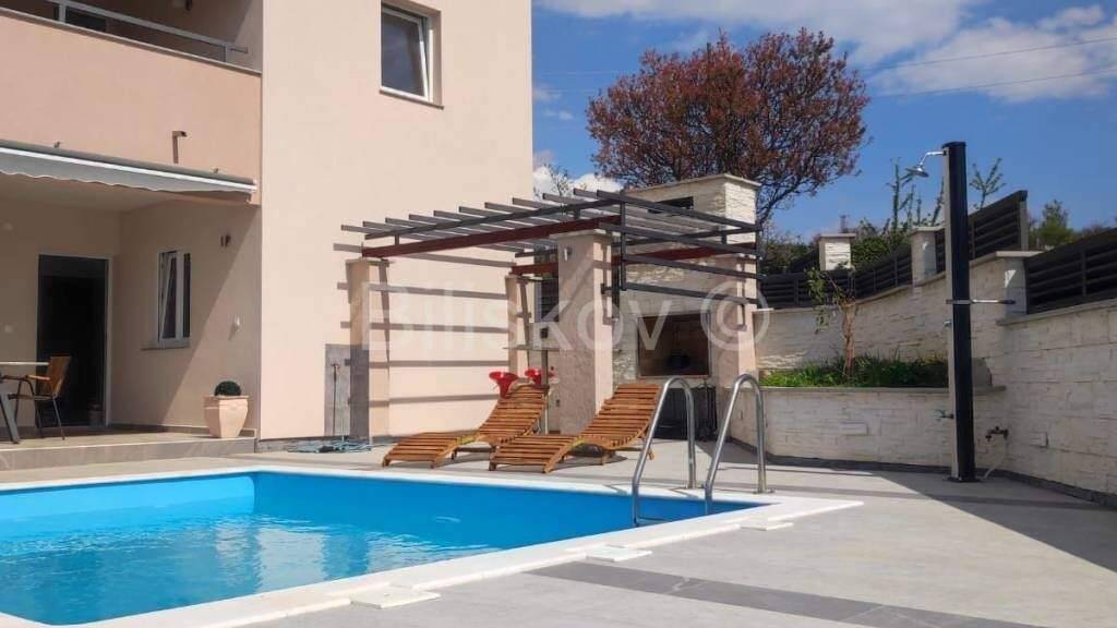 Haus zum Kauf 420.000 € 5 Zimmer 145 m² Jasenice