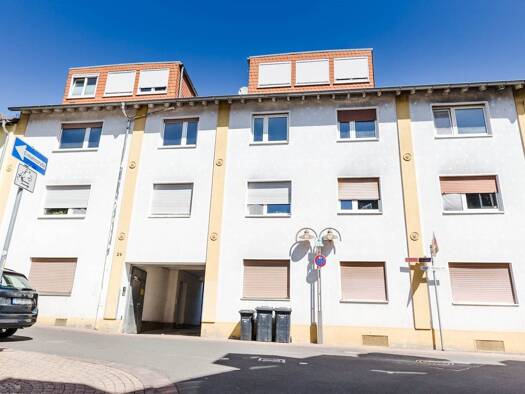 Wohnung zum Kauf 298.000 € 4 Zimmer 84 m² Hofheim 65719
