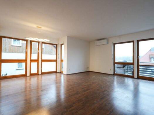 Einfamilienhaus zur Miete 1.600 € 5 Zimmer 120 m² 446 m² Grundstück frei ab 01.01.2026 Ledergasse 13 Murg 79730