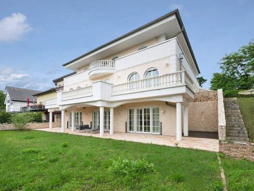 Villa zum Kauf 1.950.000 € 9 Zimmer 670 m² 845 m² Grundstück Seligenstadt 63500