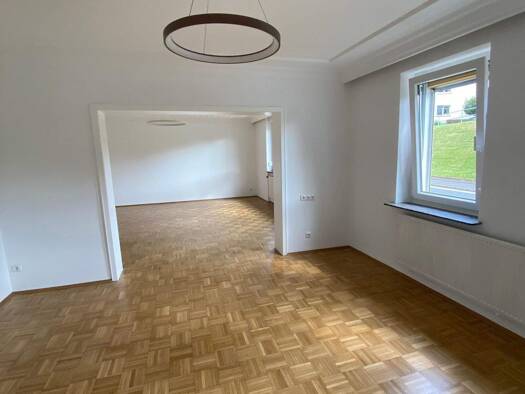 Wohnung zur Miete 1.090 € 3 Zimmer 115 m² EG frei ab sofort Großenlüder 36137