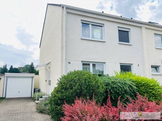 Doppelhaushälfte zum Kauf 329.000 € 5,5 Zimmer 106,9 m² 322 m² Grundstück Massen Unna 59427
