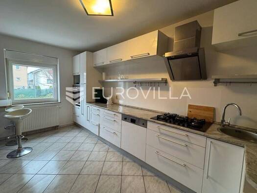 Haus zum Kauf 289.000 € 7 Zimmer 360 m² Dakovo Djakovo 31400