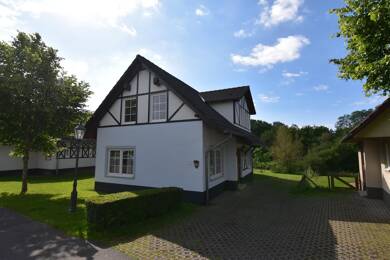 Einfamilienhaus zum Kauf provisionsfrei 257.500 € 7 Zimmer 137 m² 553 m² Grundstück Am Kellerborn 1 Eller Cochem 56812