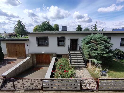 Doppelhaushälfte zum Kauf 119.000 € 3 Zimmer 91 m² 1.000 m² Grundstück Güsten Güsten 39439