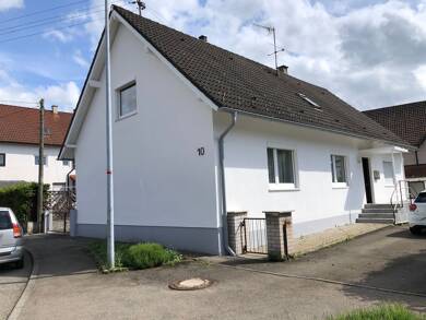 Mehrfamilienhaus zum Kauf 372.000 € 8 Zimmer 190 m² 603 m² Grundstück Burladingen Burladinge  / Hausen 72393