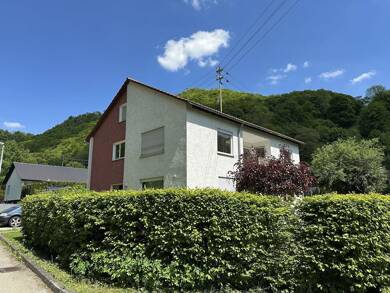 Mehrfamilienhaus zum Kauf 419.000 € 8 Zimmer 207 m² 583 m² Grundstück frei ab 01.07.2025 Gutenberg Lenningen 73252