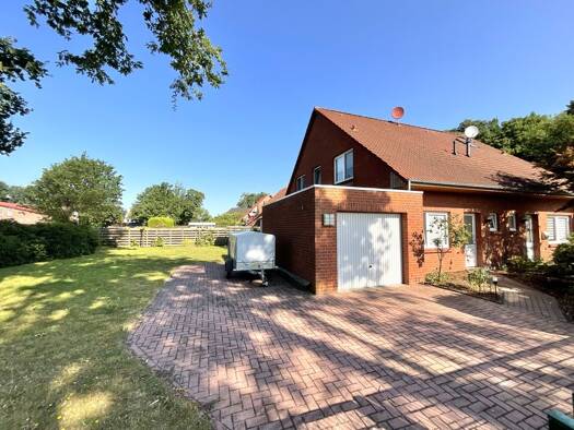 Doppelhaushälfte zur Miete 970 € 4 Zimmer 106 m² 501 m² Grundstück Barßel 26676