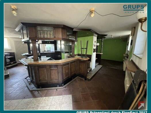 Laden zur Miete provisionsfrei 2 € 105 m² Verkaufsfläche Karl-Marx-Straße 22 Weißwasser 02943