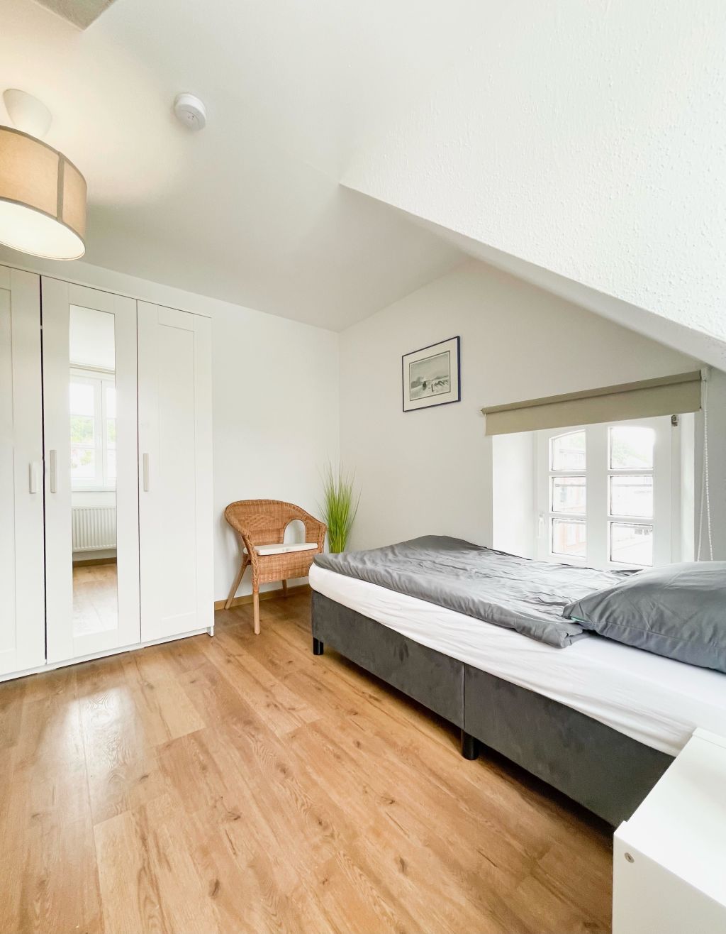 Wohnung zur Miete Wohnen auf Zeit 4.013 € 5 Zimmer 79 m²<br/>Wohnfläche ab sofort<br/>Verfügbarkeit Zweifaller Straße Vicht - Breinigerberg Stolberg 52222