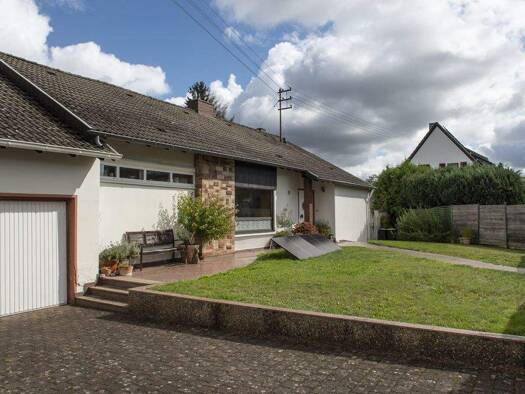Einfamilienhaus zum Kauf 310.000 € 5 Zimmer 155,6 m² 3.366 m² Grundstück Riegelsberg Riegelsberg / Hilschbach 66292