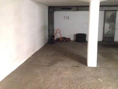 Tiefgarage zur Miete provisionsfrei 69 € München 81929