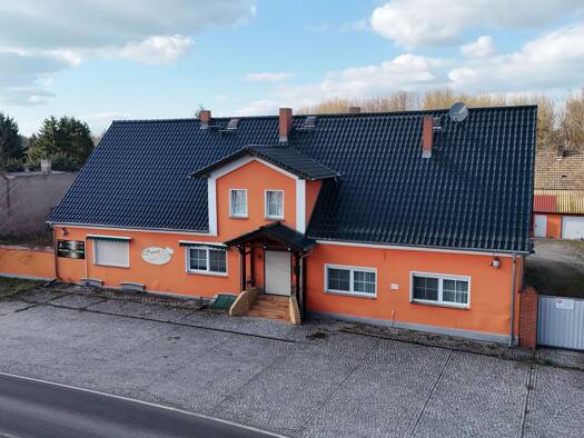 Gastronomie/Hotel zum Kauf provisionsfrei 250.000 € 380 m² Gastrofläche 2.181 m² Grundstück Manschnow Küstriner Vorland 15328
