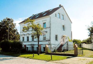 Mehrfamilienhaus zur Versteigerung 480.000 € 460 m² 2.019 m² Grundstück Brandenburger Straße 4 und 4A Bollmannsruh Päwesin 14778