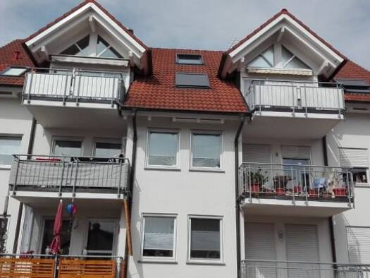 Wohnung zur Miete 950 € 3,5 Zimmer 83 m² 1. Geschoss frei ab 01.10.2025 Untersiggingen Deggenhausertal 88693