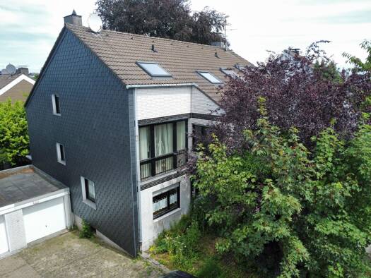 Doppelhaushälfte zum Kauf provisionsfrei 420.000 € 6 Zimmer 152 m² 274 m² Grundstück frei ab 01.01.2027 Niederwenigern Hattingen 45529