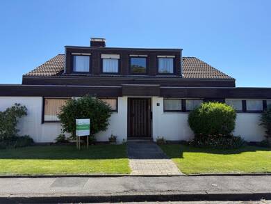Einfamilienhaus zum Kauf 495.000 € 7 Zimmer 175 m² 860 m² Grundstück Büsbach Stolberg (Rheinland) / Büsbach 52223