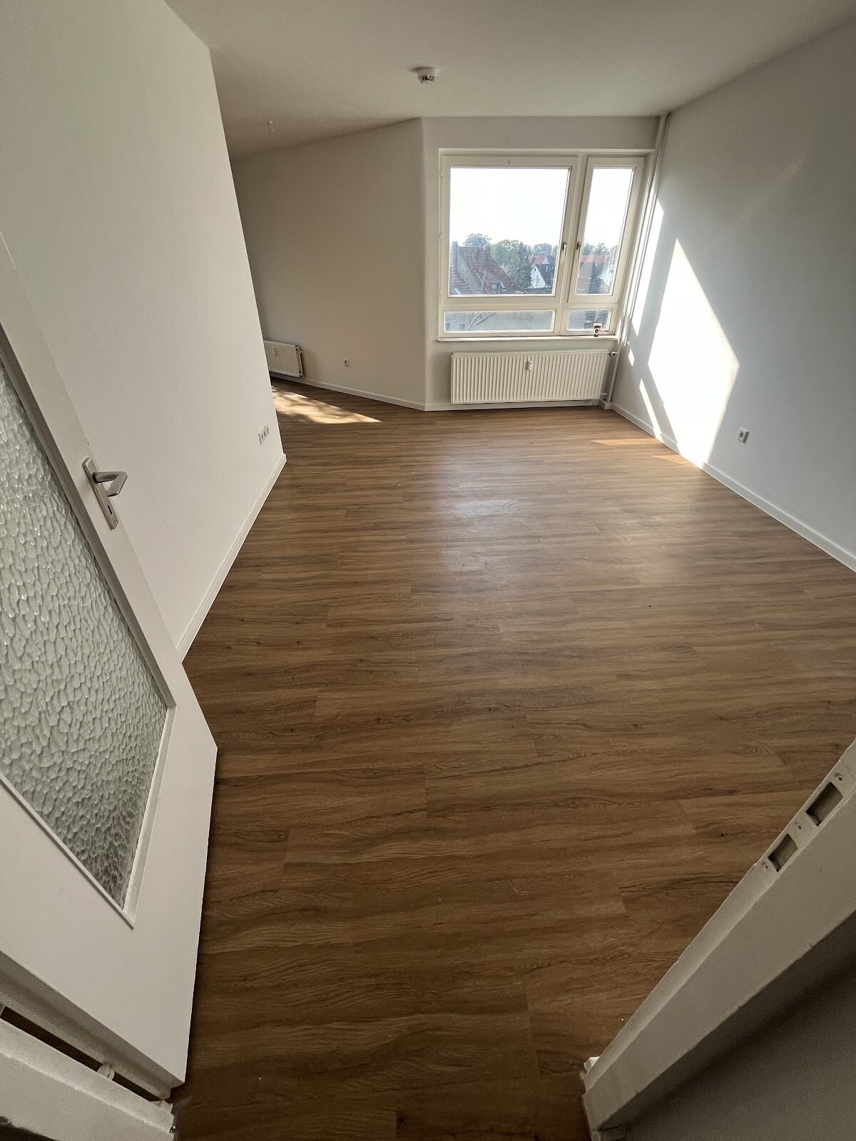 Wohnung zur Miete 449 € 3 Zimmer 59,7 m²<br/>Wohnfläche 3.<br/>Geschoss Thüringer Str. 38 Schafkoven - Donneresch - Bezirk 6 Delmenhorst 27749