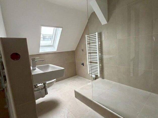 Wohnung zur Miete 990 € 3 Zimmer 78 m² 2. Geschoss Burgfarrnbach 90768