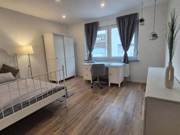 WG-Zimmer zur Miete auf Zeit 470 € 22 m² EG Burbach Saarbrücken 66115