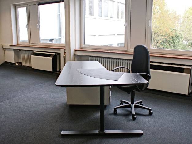 Bürofläche zur Miete provisionsfrei 400 € 32 m² Bürofläche Von Hünefeld Straße Ossendorf Köln 50829