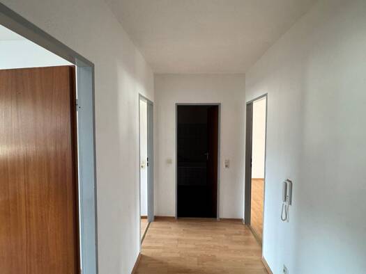 Wohnung zur Miete 700 € 2,5 Zimmer 67 m² Geschoss 5/6 frei ab sofort Gottmadingen 78244