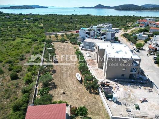 Wohn- und Gewerbegrundstück zum Kauf 700.000 € Šibenik 22000