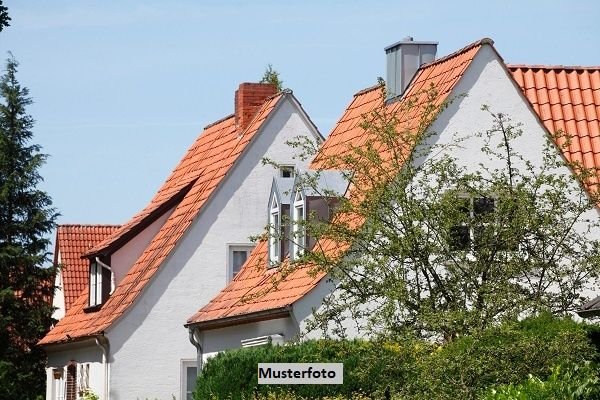 Einfamilienhaus zum Kauf 78.000 € 4 Zimmer 124 m²<br/>Wohnfläche 215 m²<br/>Grundstück Heusweiler Heusweiler 66265