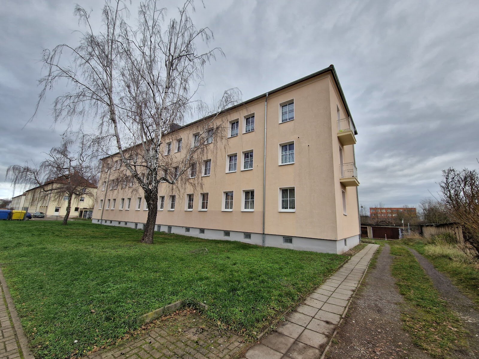 Wohnung zur Miete 439 € 3 Zimmer 65,8 m²<br/>Wohnfläche 1.<br/>Geschoss 01.02.2025<br/>Verfügbarkeit Im Brückfeld 15 Siedlung Cracau Magdeburg 39114