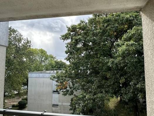 Wohnung zur Miete 489 € 3 Zimmer 72,8 m² 3. Geschoss frei ab 16.09.2026 Albert-Einstein-Straße 17 Lennep Remscheid 42897