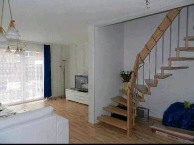 Haus zum Kauf provisionsfrei 480.000 € 5 Zimmer 100 m² 100 m² Grundstück Dotzheim - Mitte Wiesbaden 65199
