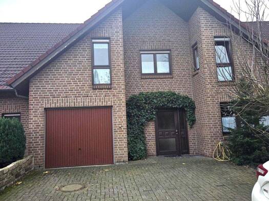 Reihenmittelhaus zum Kauf 449.999 € 8 Zimmer 165 m² 320 m² Grundstück frei ab sofort Biemenhorst Bocholt 46395
