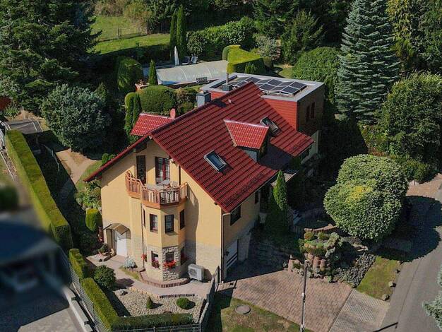 Haus zum Kauf 410.000 € 9 Zimmer 247 m² 1.771 m² Grundstück Völkershausen Vacha 36404