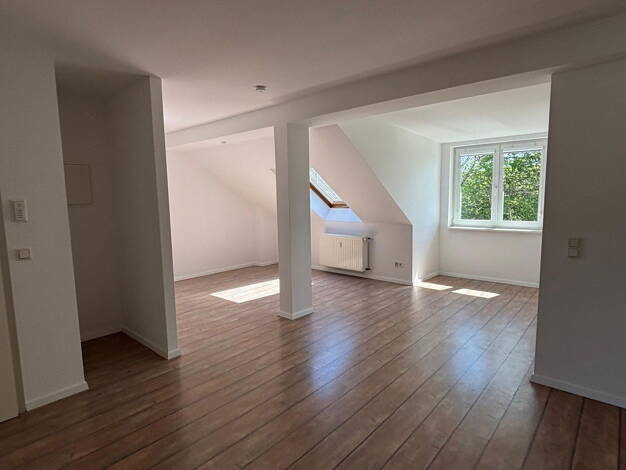 Wohnung zur Miete 750 € 2,5 Zimmer 75 m² Dachgeschoss, 3. Geschoss Westerbergstraße 48b Langendreer Bochum 44892