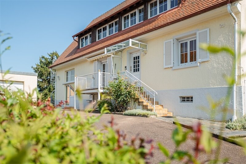 Mehrfamilienhaus zum Kauf 1.170.000 € 9 Zimmer 226,7 m²<br/>Wohnfläche 1.145 m²<br/>Grundstück Hochdorf Freiburg 79108