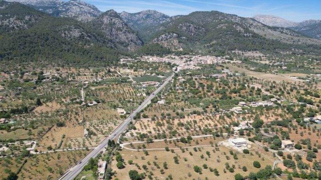 Landhaus zum Kauf 3.400.000 € 4 Zimmer 300 m² 25.000 m² Grundstück Selva 07313